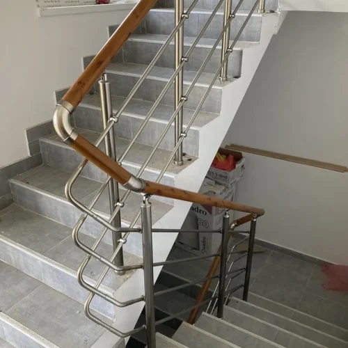 ograda-za-stepenista