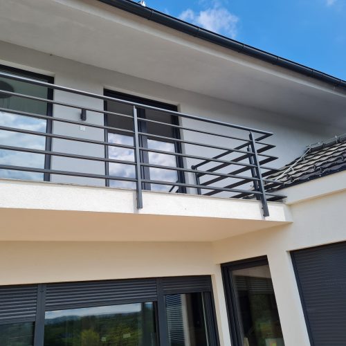 ograde-za-terase-od-celika-scaled